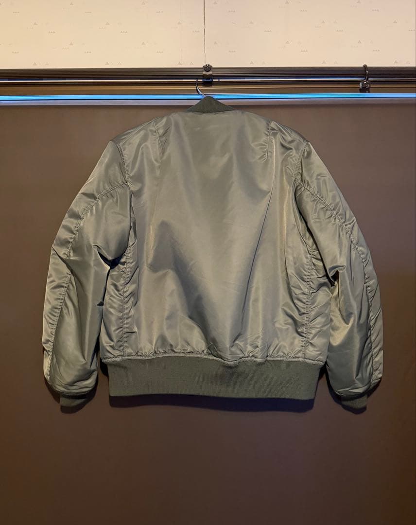 BEAMS リラックスフィット THERMOLITE(R) MA-1 （撥水）