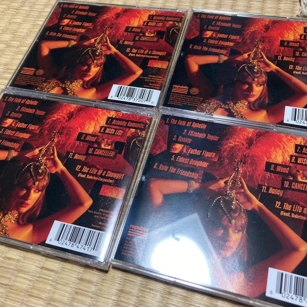 The Life of a Showgirl サイン入り　CD４枚セット