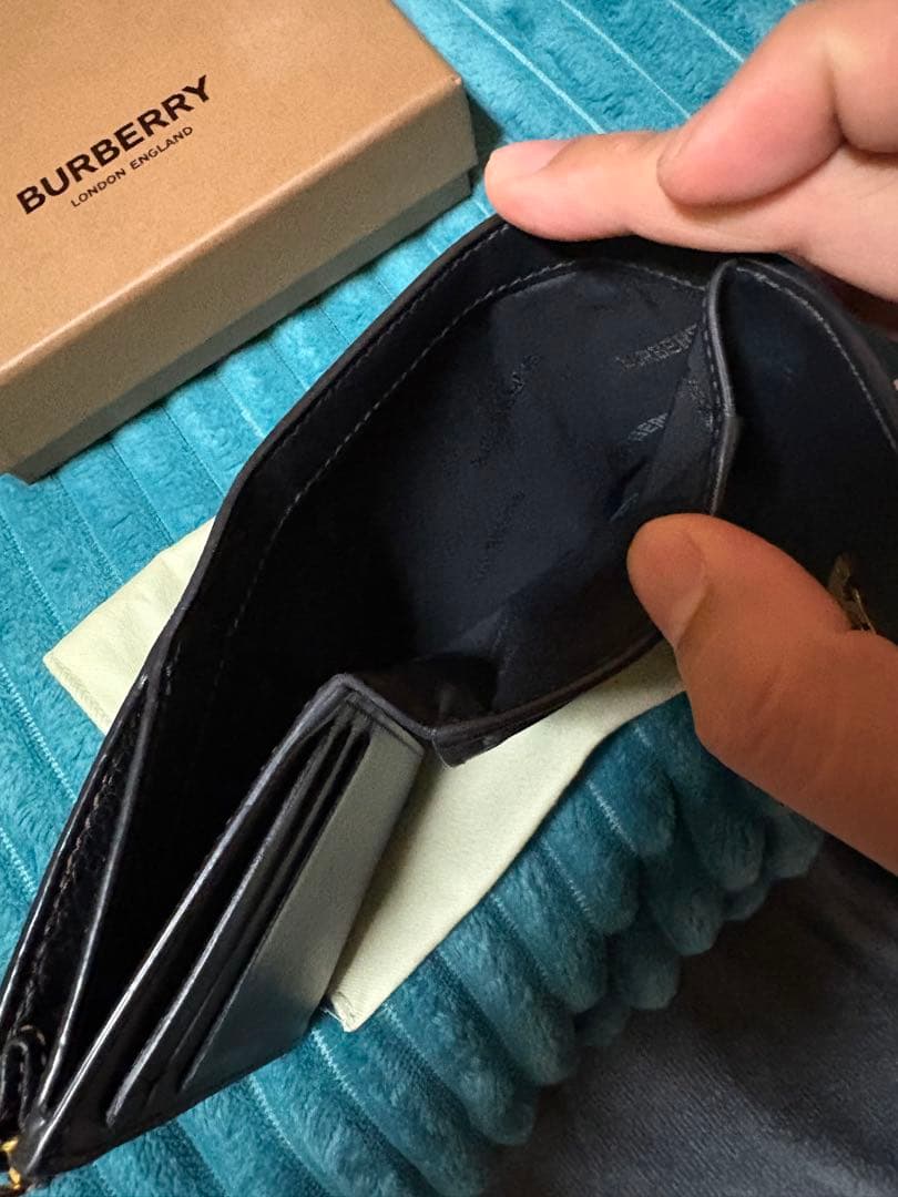 BURBERRY 三つ折り財布 ブラック