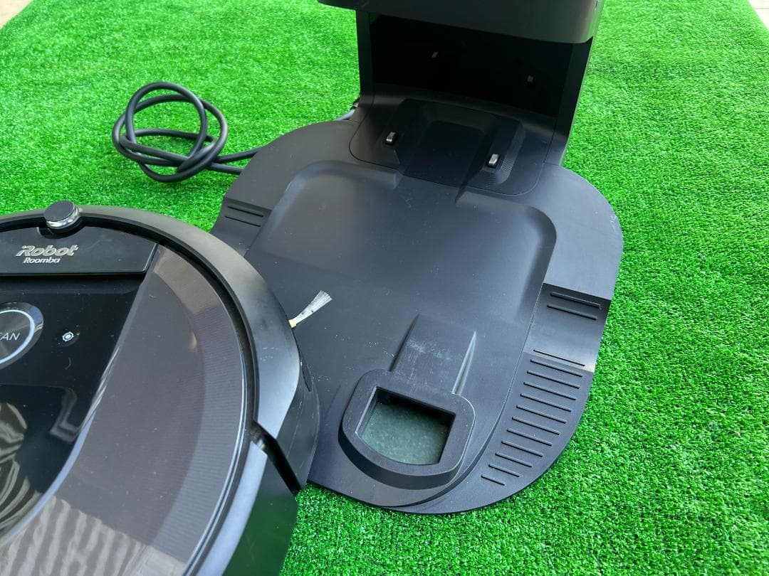 な*ち様 iRobot Roomba i7 ロボット掃除機 クリーンベース/ルン