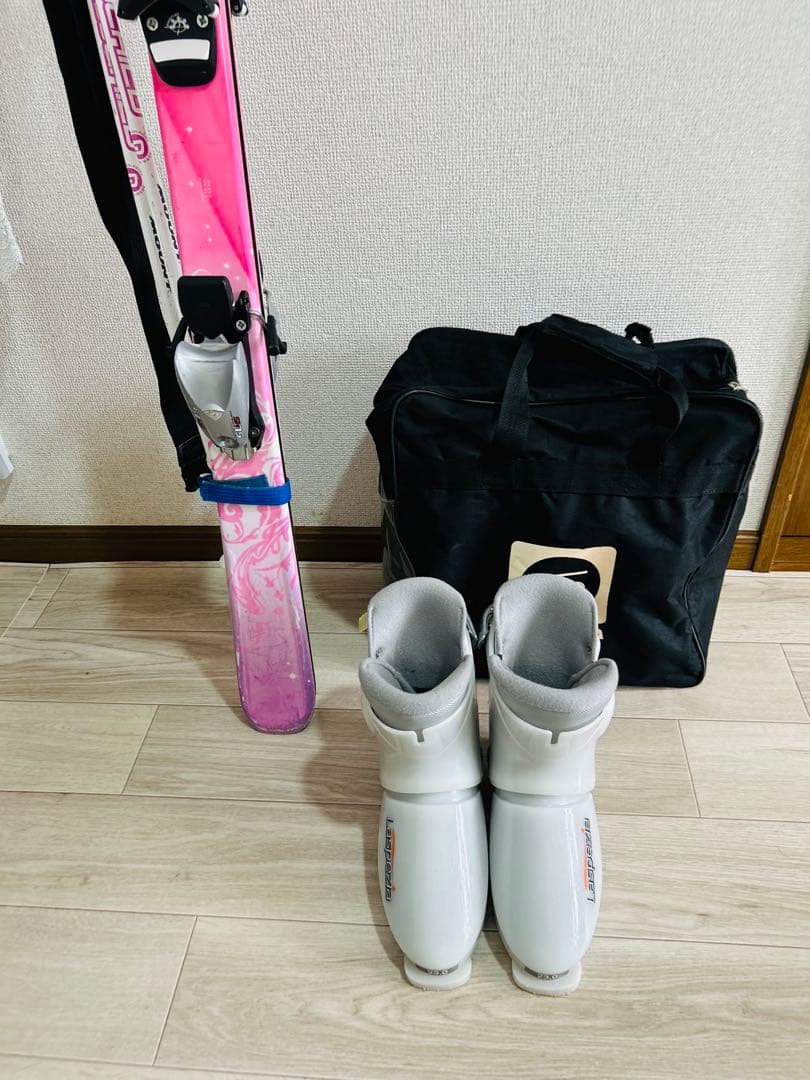 【お得なフルセット】 スキー板140cm、ビンディング、靴23cm、ストック