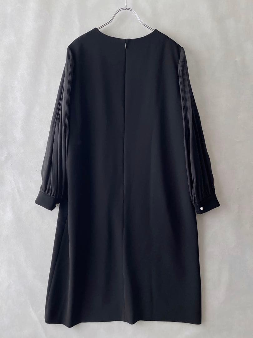 美品✨現行品✨23区　Lサイズ40 フォーマル　袖シフォンワンピース　黒