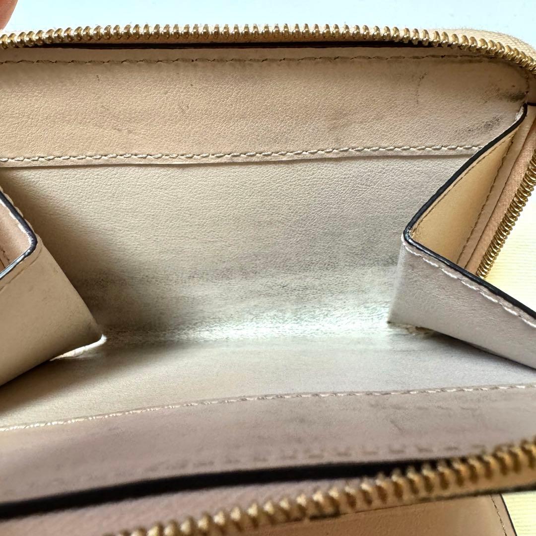 【箱・布袋付き】FENDI コンパクトウォレット ピンク