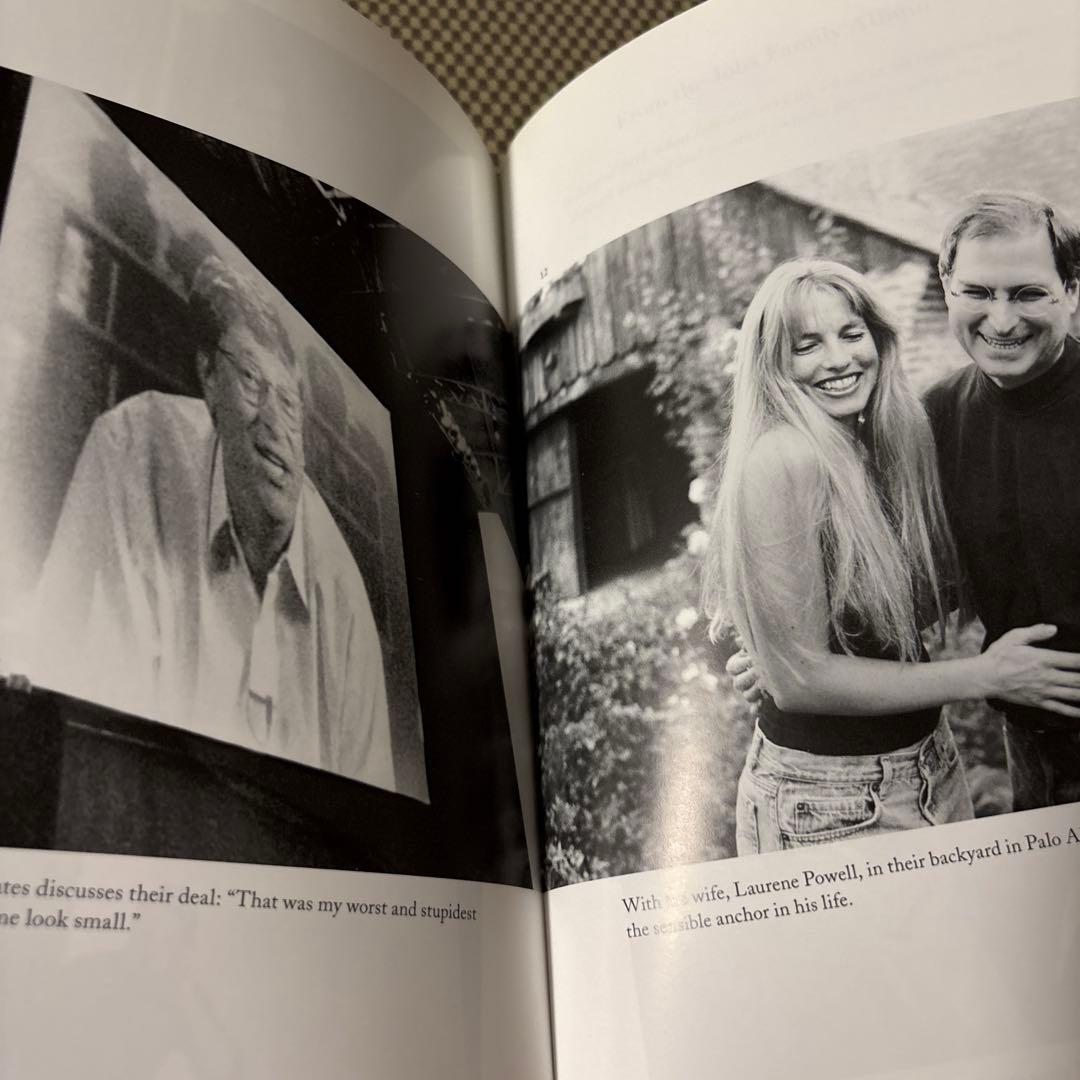 Steve Jobs by Walter Isaacson 英語