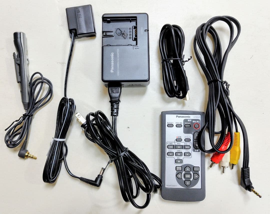 パナソニックビデオカメラ　NV-GS150-S 美品　テープ付き