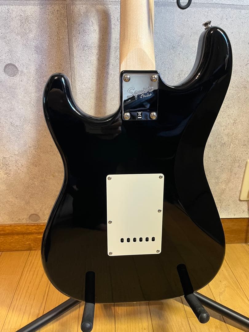 エレキギター　Squier by Fender スクワイヤー