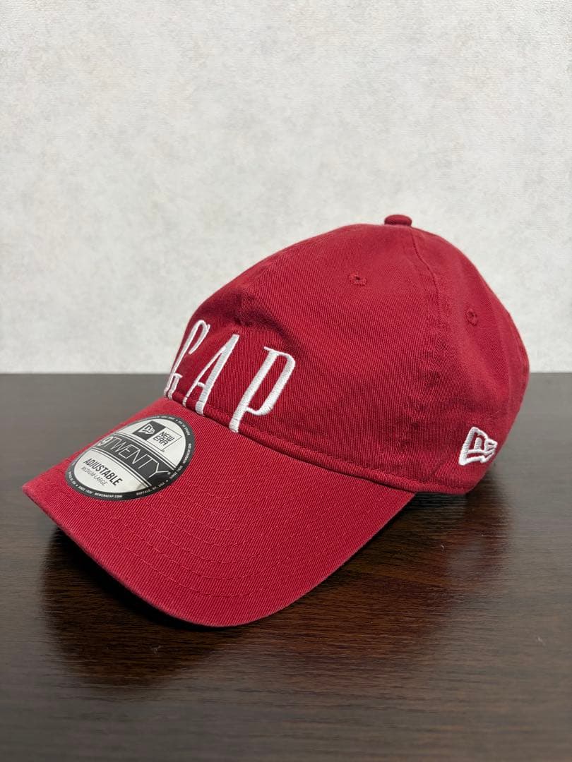 GAP × New Era 9TWENTY キャップ ボルドー