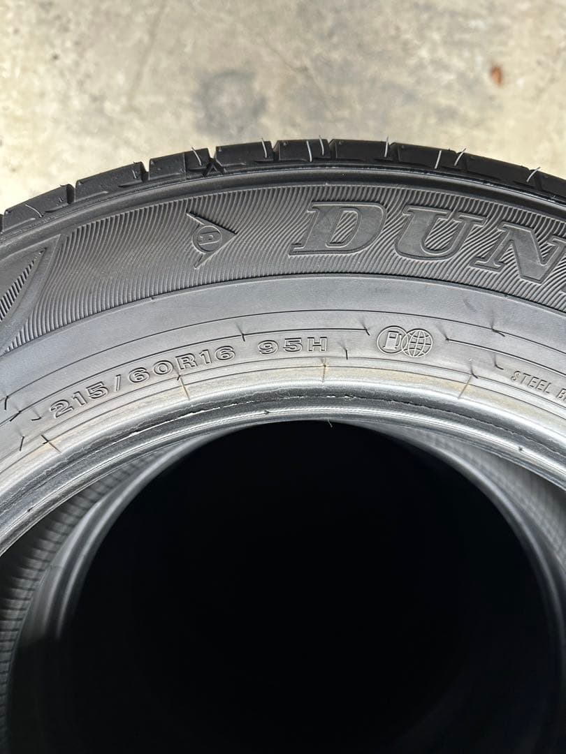 EXE①ダンロップ 215/60r16 夏 2本