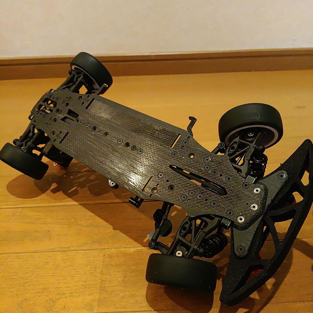 ヨコモ BD8 ハイエンドツーリングカー メカ無し ボディ付き