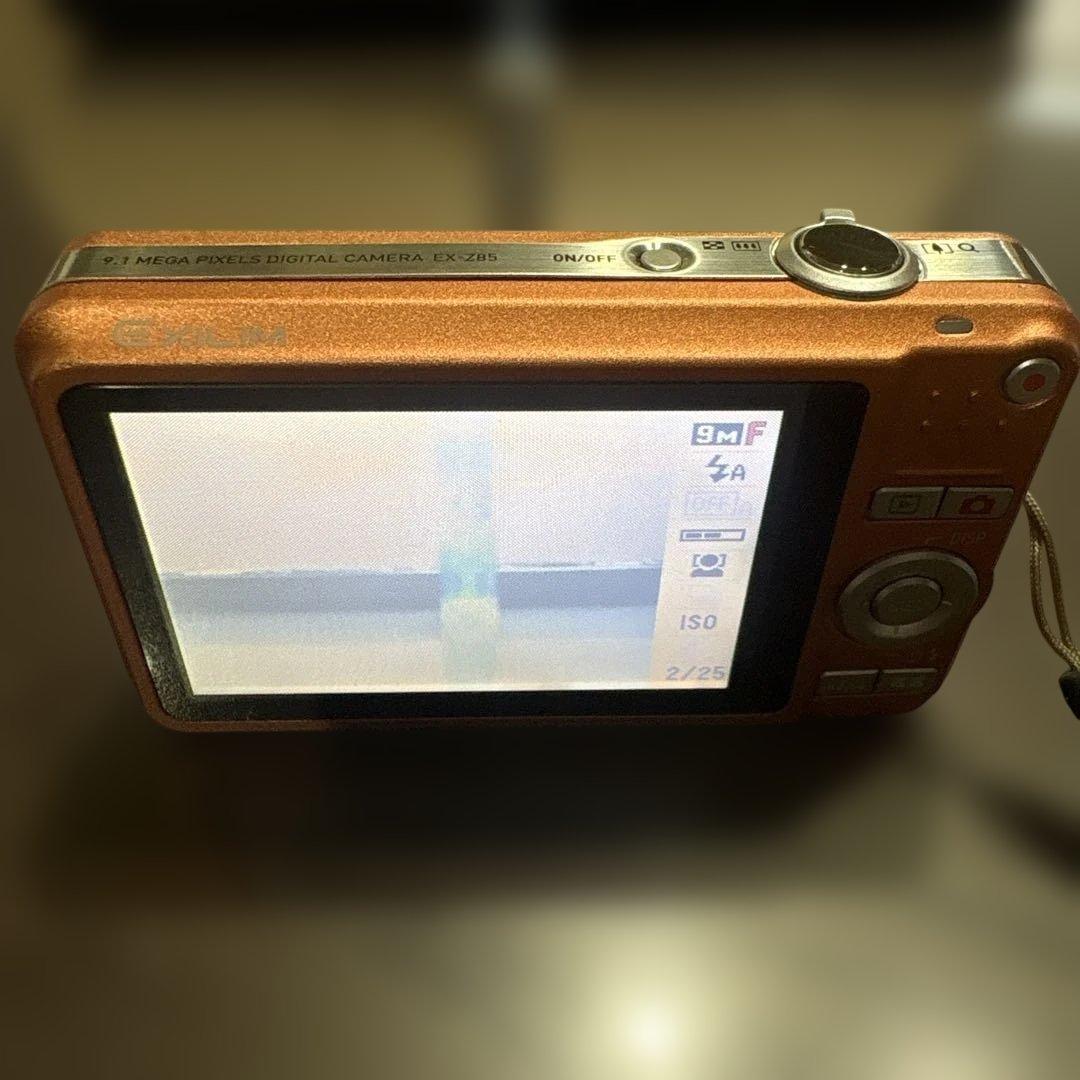 カシオデジタルカメラ　EX-Z85 CASIO EXILIM