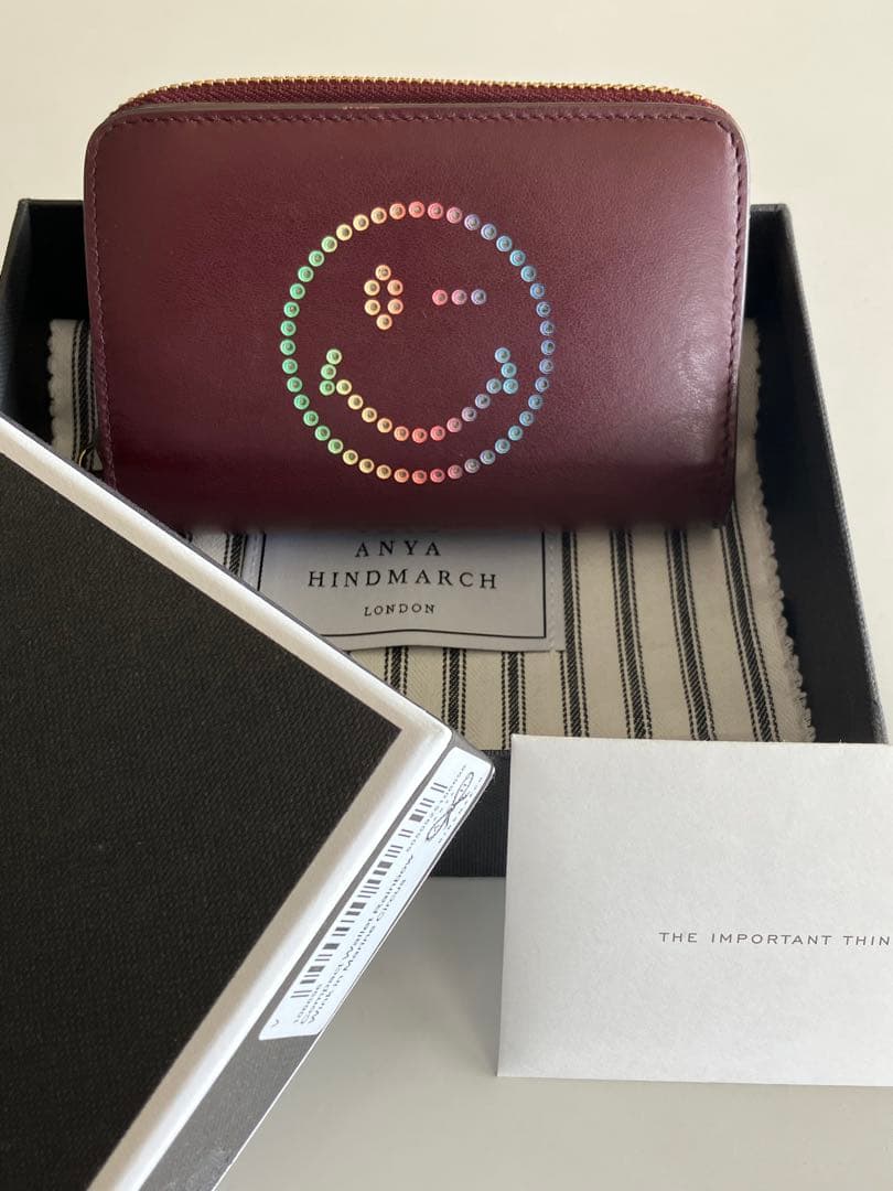 ANYA HINDMARCH スマイリーCompact Wallet２つ折り財布
