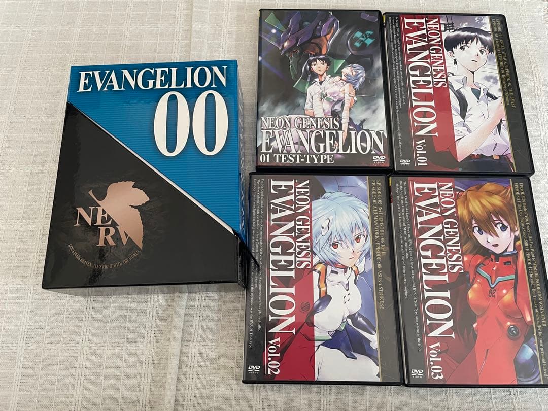 新世紀エヴァンゲリオンDVDボックス　日テレ限定版