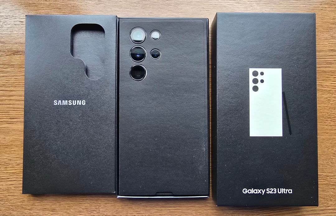 Samsung Galaxy S23 Ultra クリーム