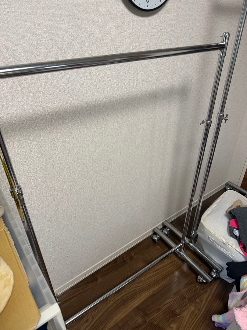 ハンガーラック　アイアン　幅84cm 奥行き50cm 高さ110cm〜190cm