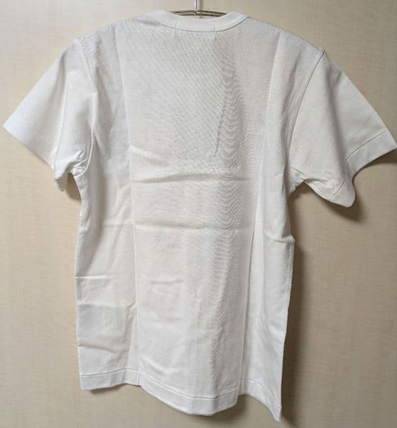 新品未使用　PLAY COMME des GARÇONS 迷彩ハートTシャツ