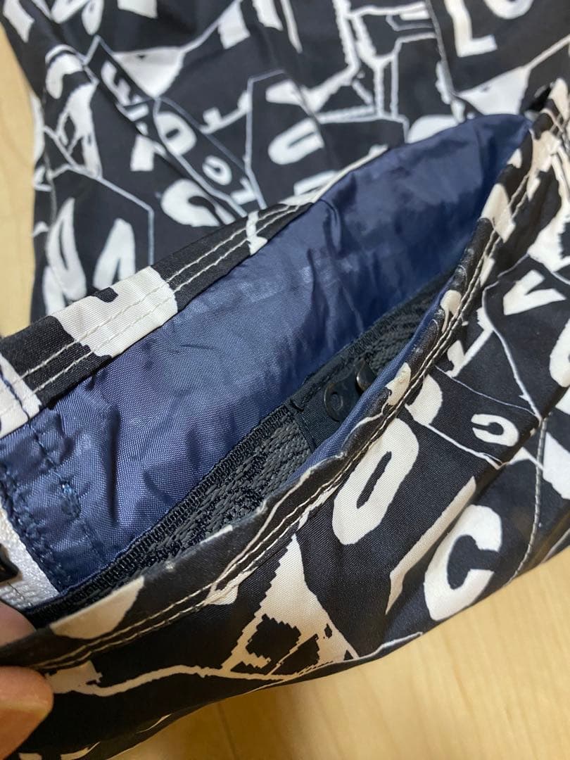gorilla　ボルコム　スノーボードウェア 男性用