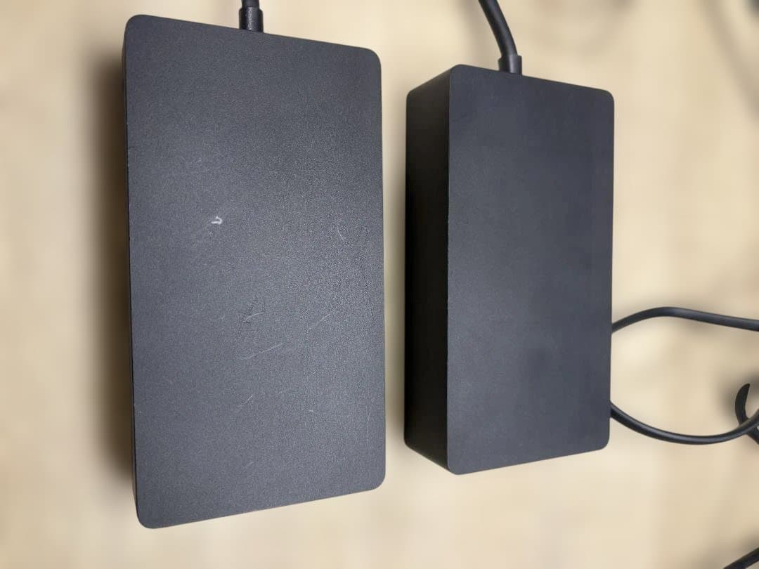 Windowsアクセサリー Microsoft Surface Dock 2