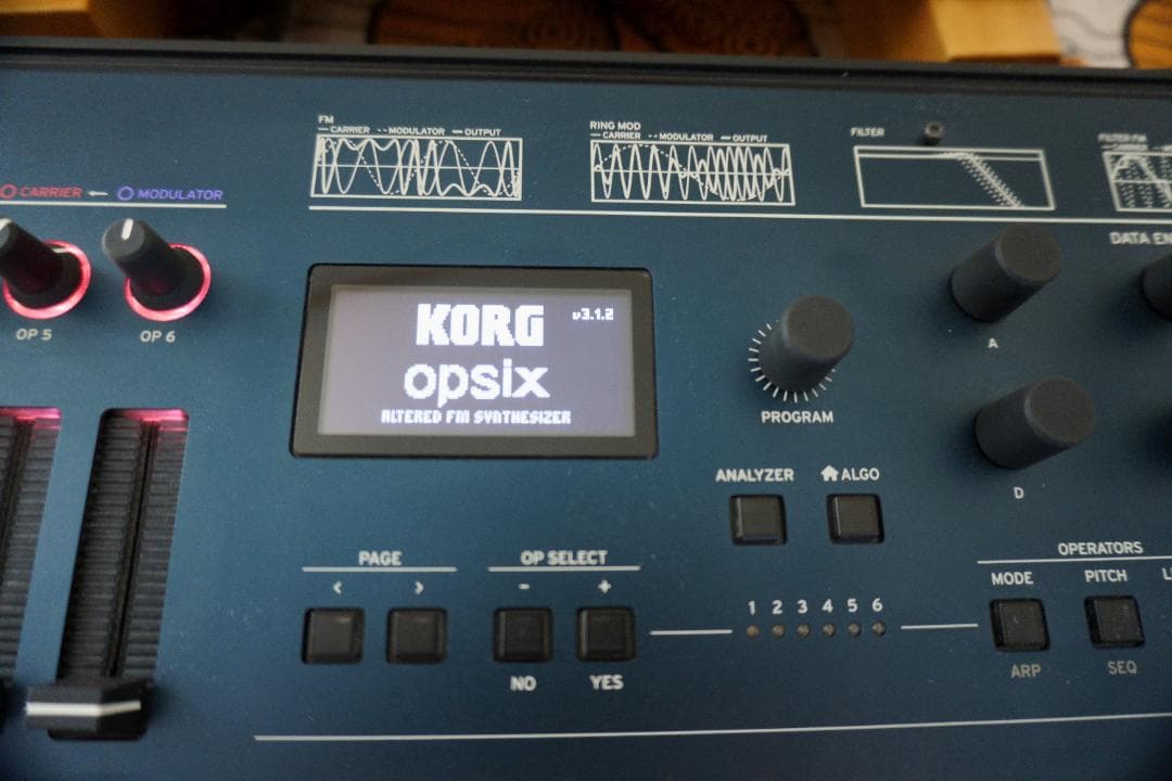 KORG opsix 37鍵 デジタルシンセサイザー