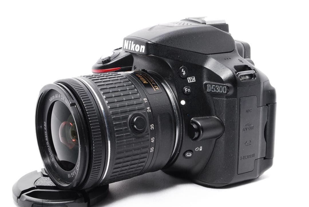 WiFiで楽々転送◆Nikon D5300◆一眼レフカメラ◆高性能AF-Pレンズ