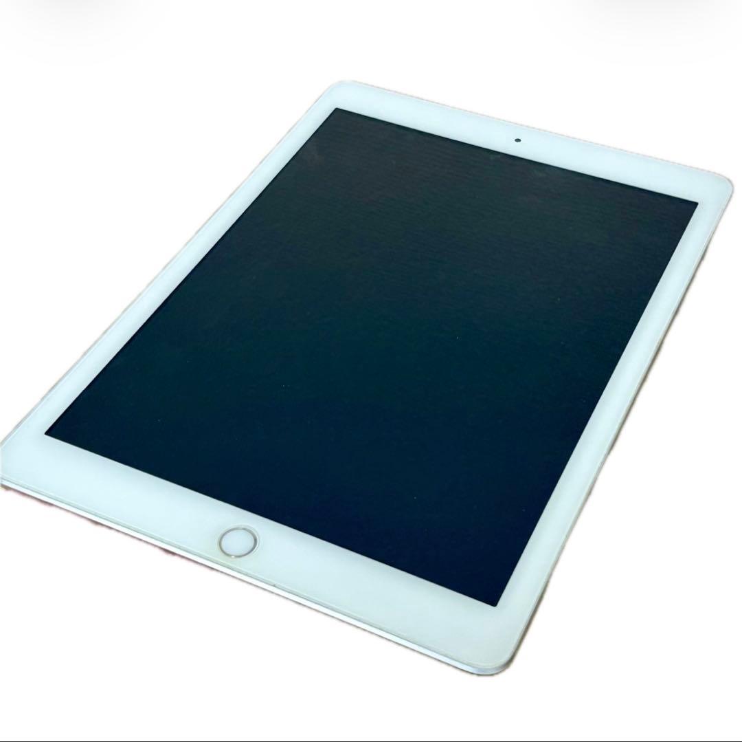 Apple iPad 第5世代 32GB セルラー SIMフリー 美品 87%