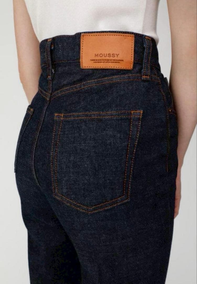 【極美品】moussy MVS FLARE 22インチ　マウジー　フレアデニム