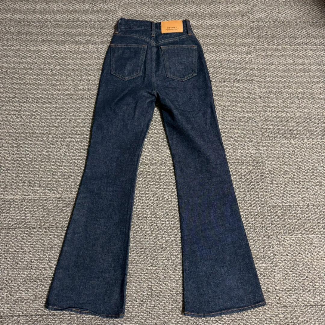 【極美品】moussy MVS FLARE 22インチ　マウジー　フレアデニム