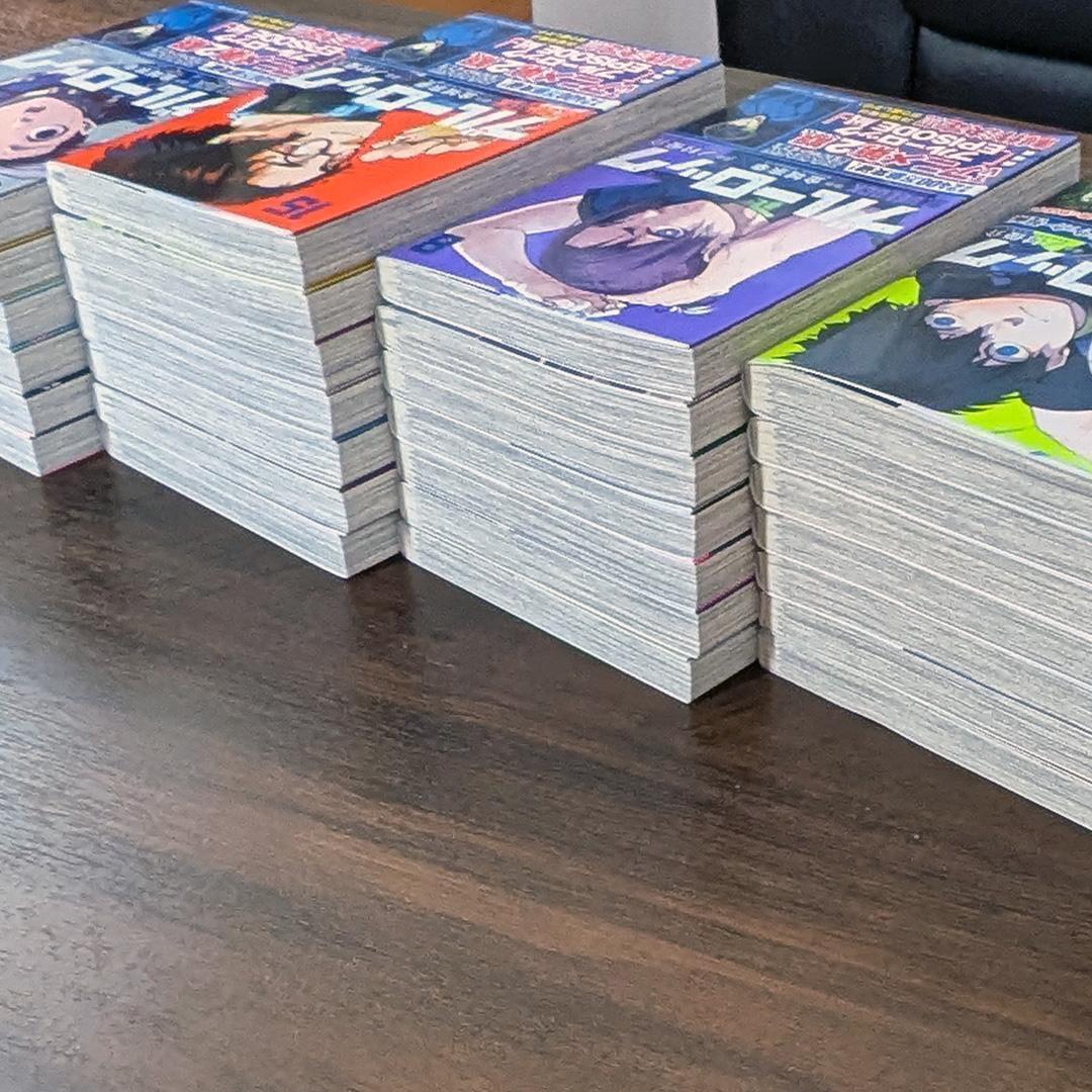 ブルーロック漫画１巻～２７巻セットまとめ売り　金城 宗幸ノ村 優介 おまけ付