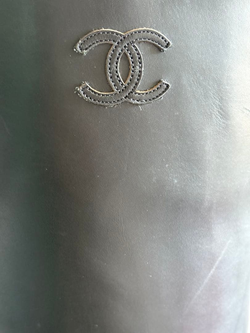 CHANEL 黒 レザー ロングブーツ ヒール5cm