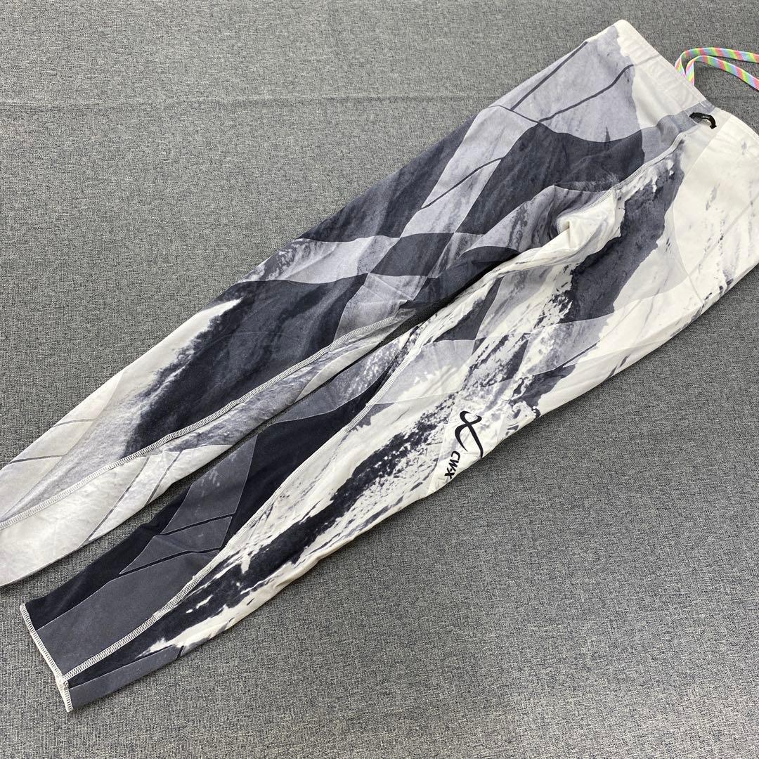 i117◯ CW-X ジェネレーターモデル レディースL 富士山柄