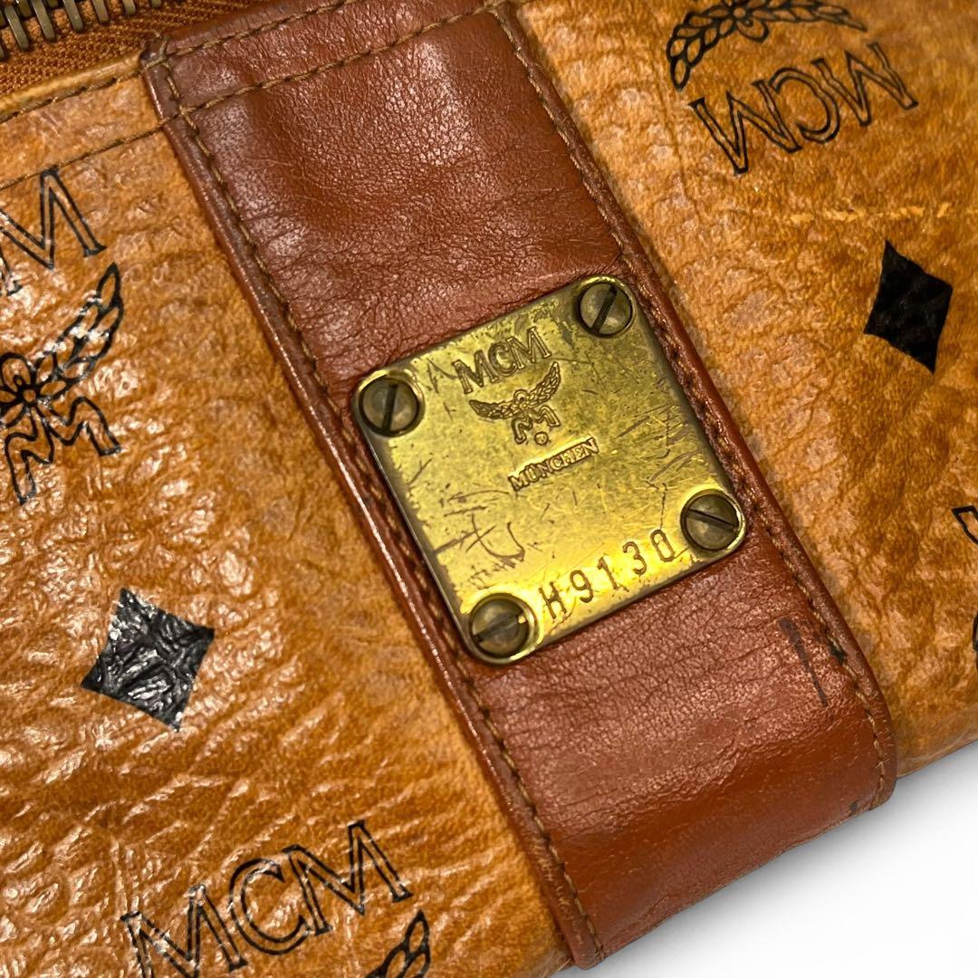 MCM ボディバッグ　ウエストバッグ　ヴィセトス　ゴールド金具　ブラウン