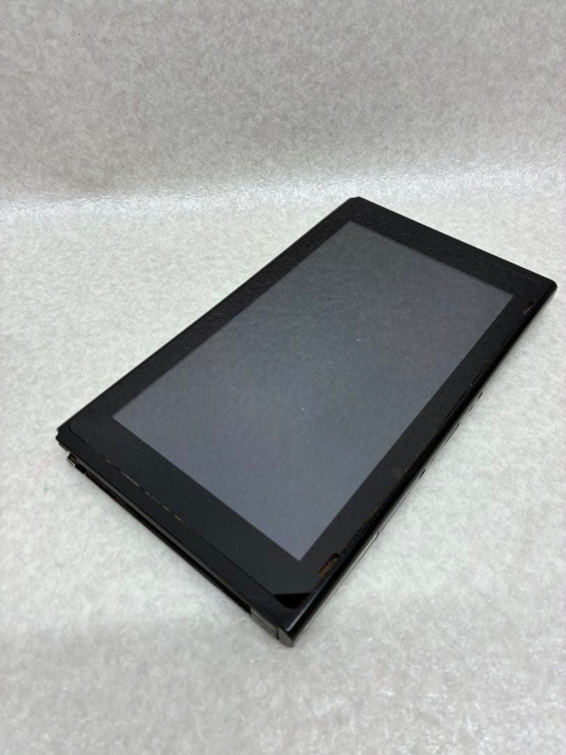 D0203）任天堂 Switch HAC-001 本体のみ