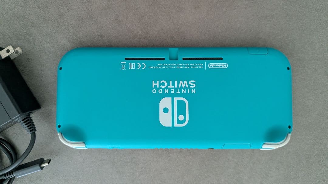 【美品】Nintendo Switch Lite 充電器、箱、SDカード付き