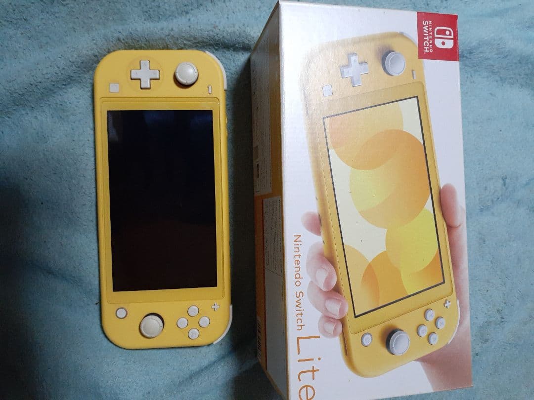 【美品】Nintendo Switch Lite イエロー
