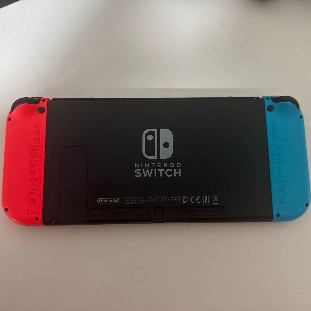 ニンテンドーSwitch【付属品完備、箱無し】