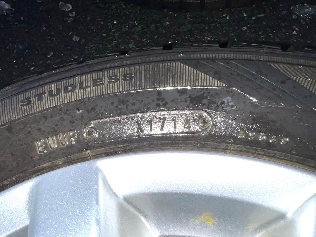 13インチ DUNLOP 軽自動車用 スタッドレスタイヤ