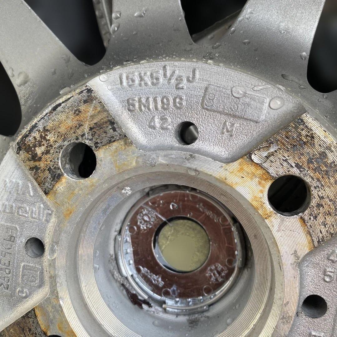 スタッドレスタイヤ 15インチ ホイール付185/65/R15 日産ノート他
