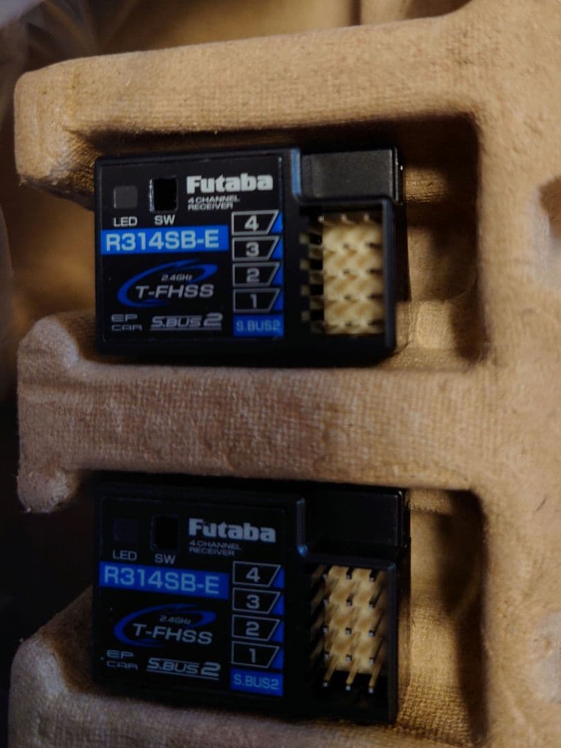Futaba T3PV + T314SB-E ２個付属