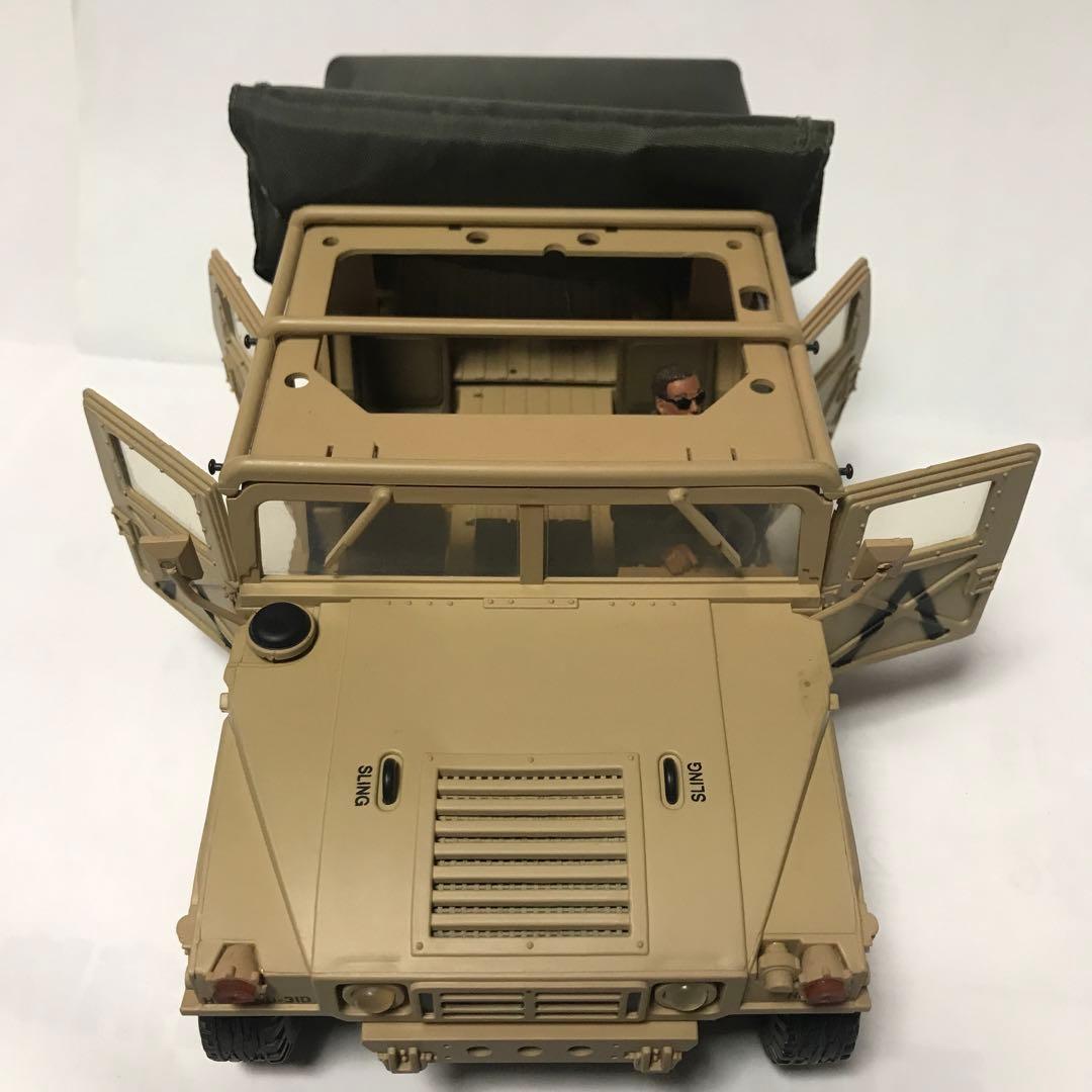21ST CENTURY TOYS アメリカ軍ハンヴィー&運転手兵士付き