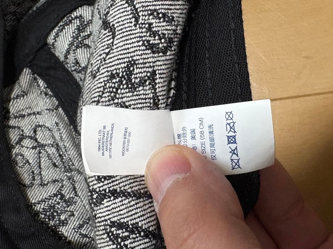 Supreme グラフィックキャップ