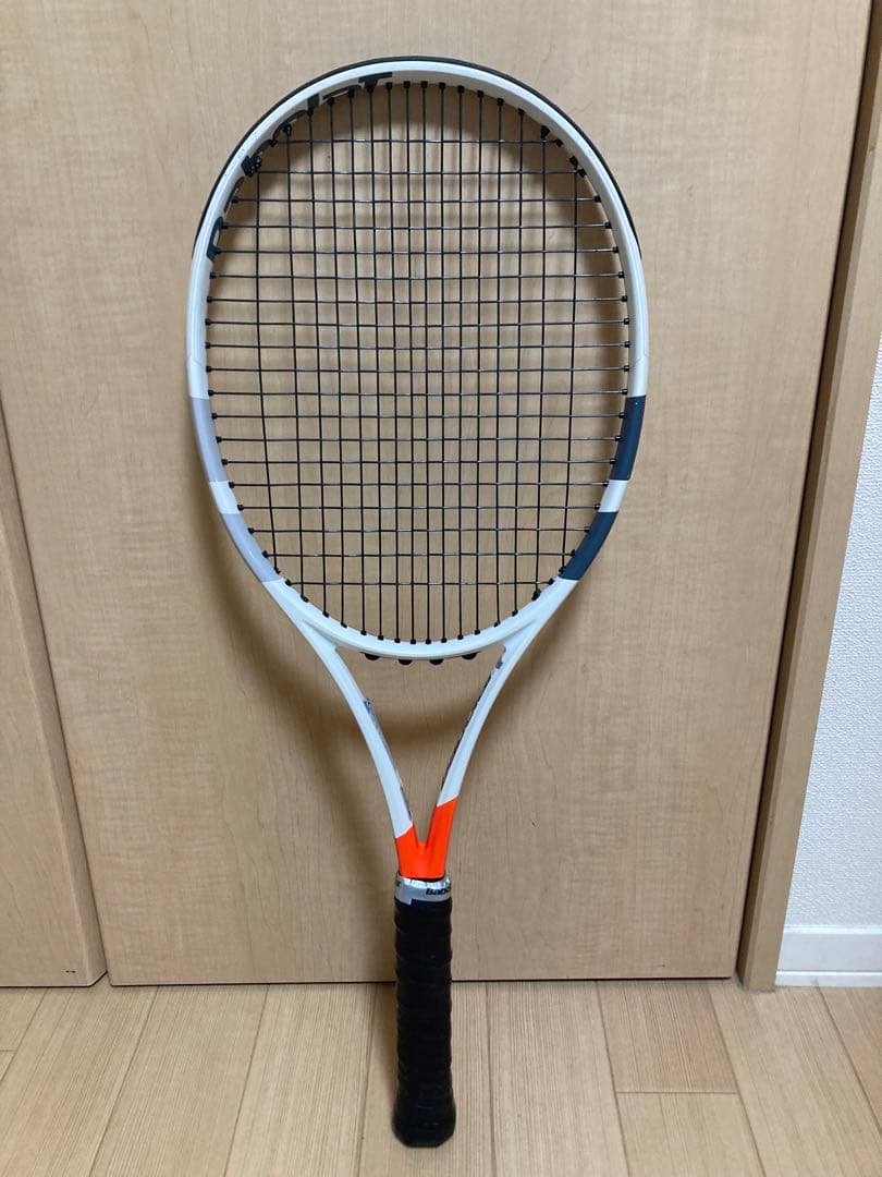 バボラ　ピュアストライク16×19　BABOLAT PURE STRIKE
