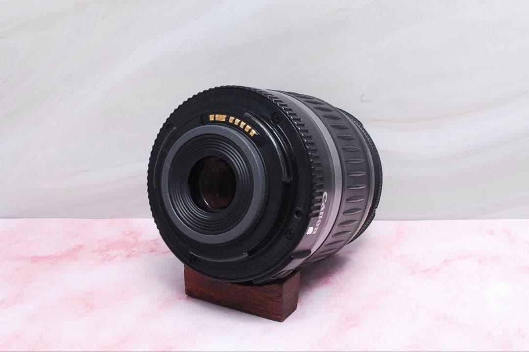 超軽量✨持ち運びにも便利✨Canon Kiss X7✨旅行にも最適✨
