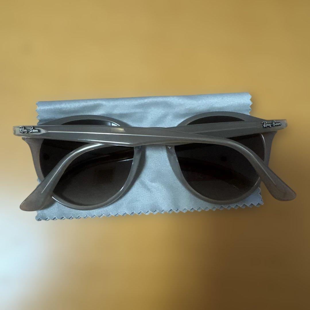 Ray-Ban RB2180F ベージュ サングラス