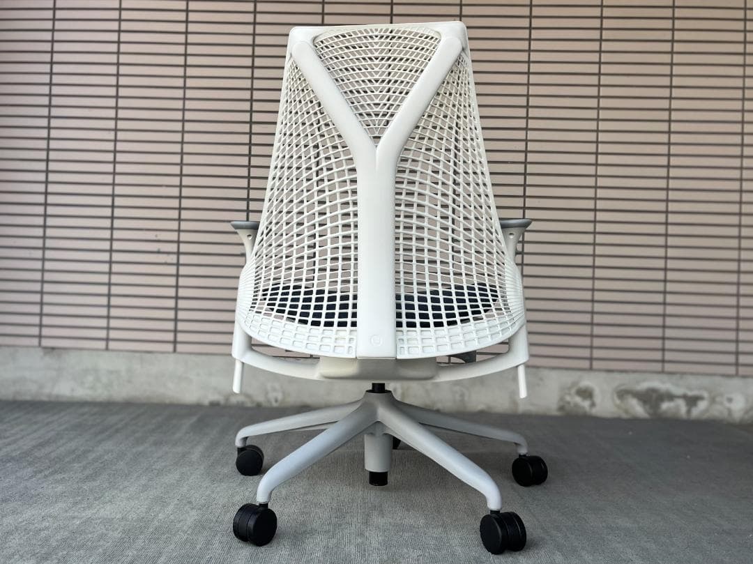 極美品☆2018年製／Herman Miller／セイルチェア／デスクチェア ①
