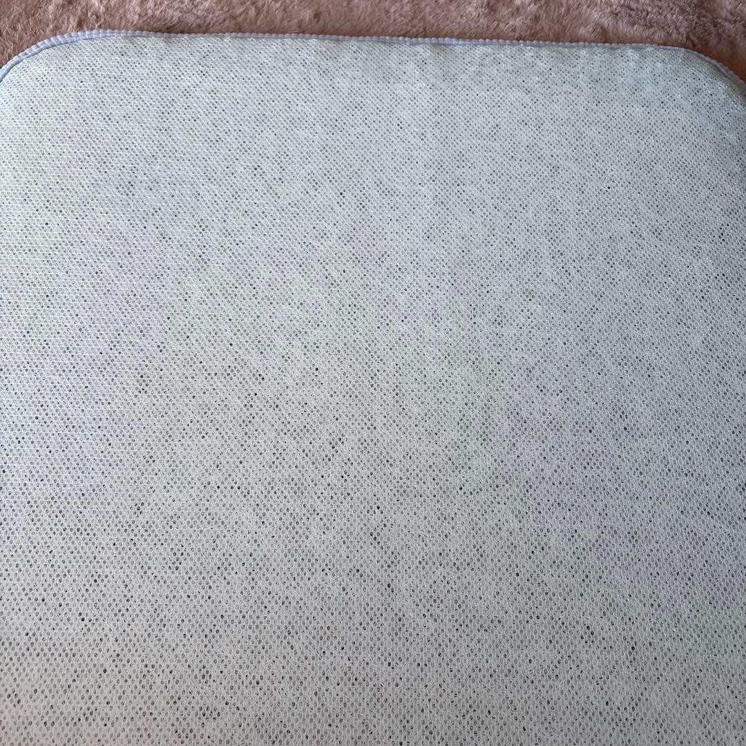 専用　フィーヌエアーマット Mサイズ 60×100cm