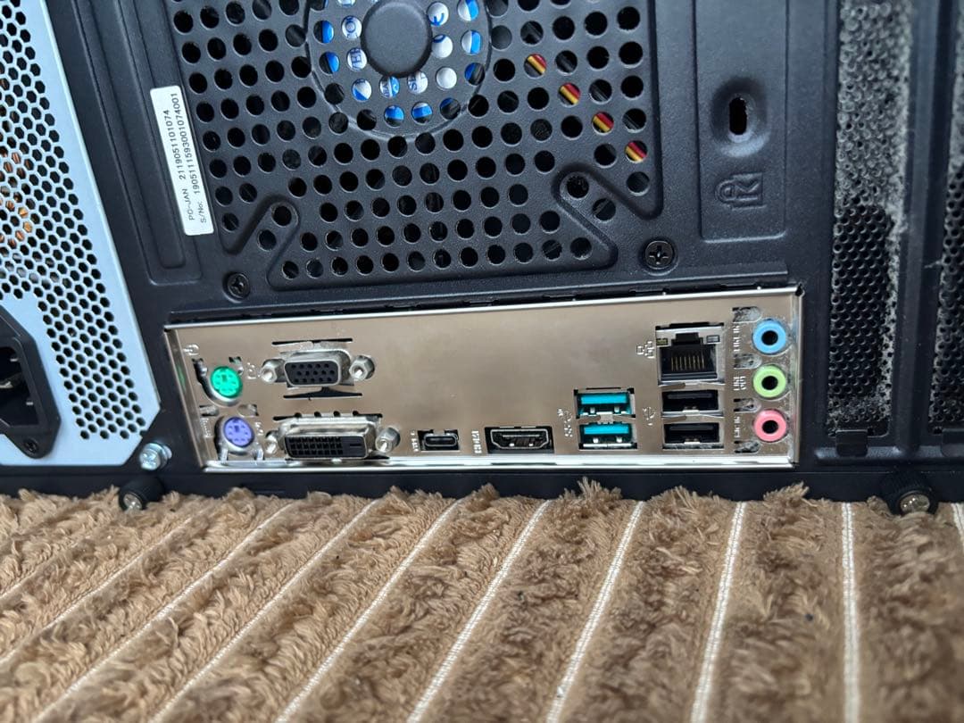 Core i7-9700K RAM 32GBデスクトップPC ※ストレージ無