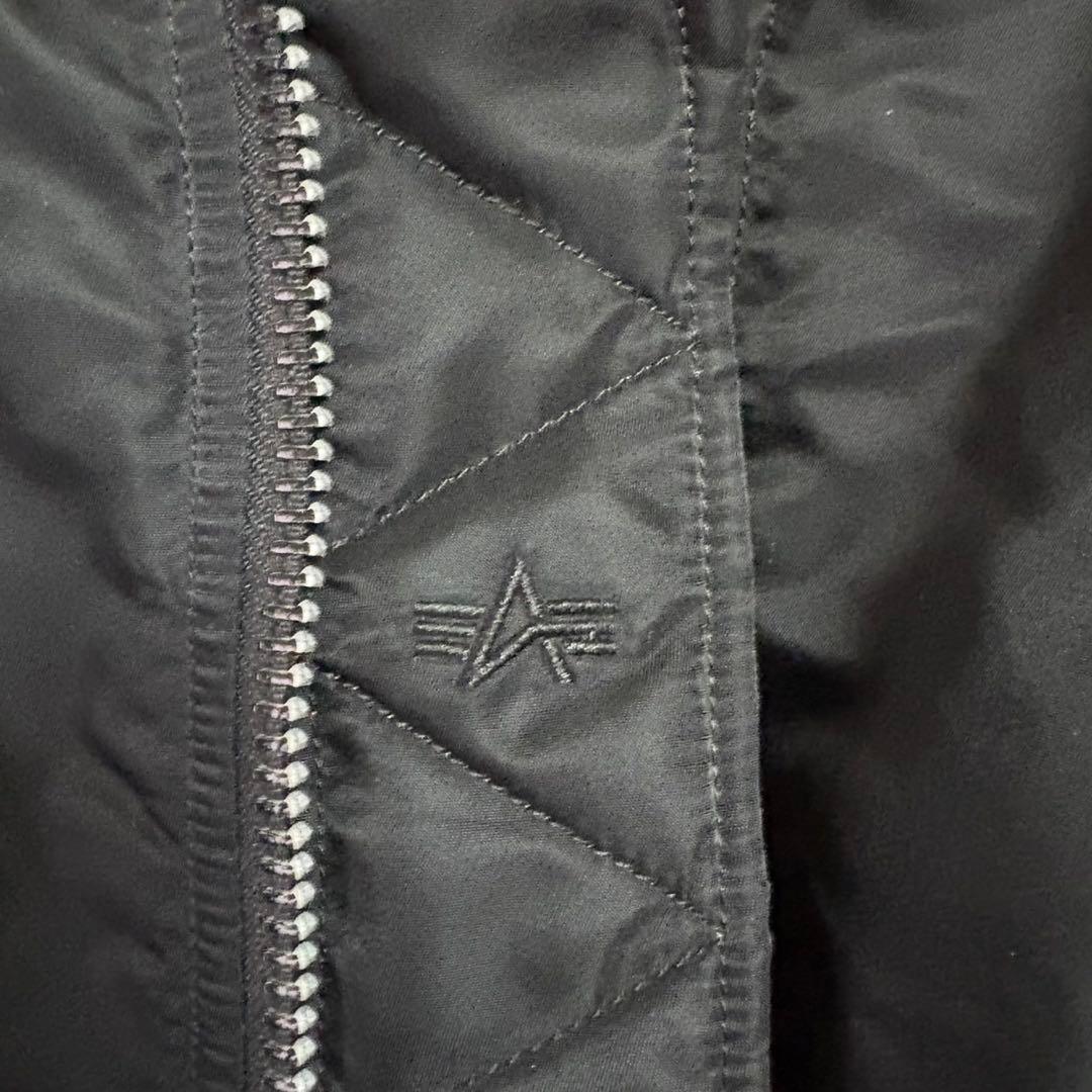 Alpha Industries MA-1 フライトジャケット ブラック