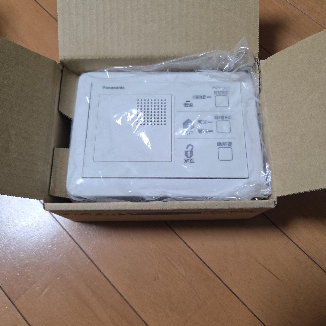 まみ、 Panasonic WQN4103W 電気錠