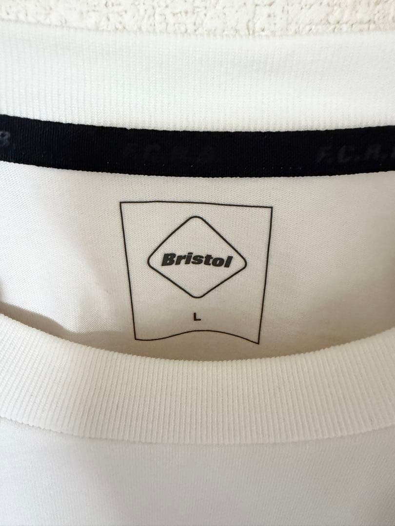 F.C.Real Bristol 25ss Tシャツ