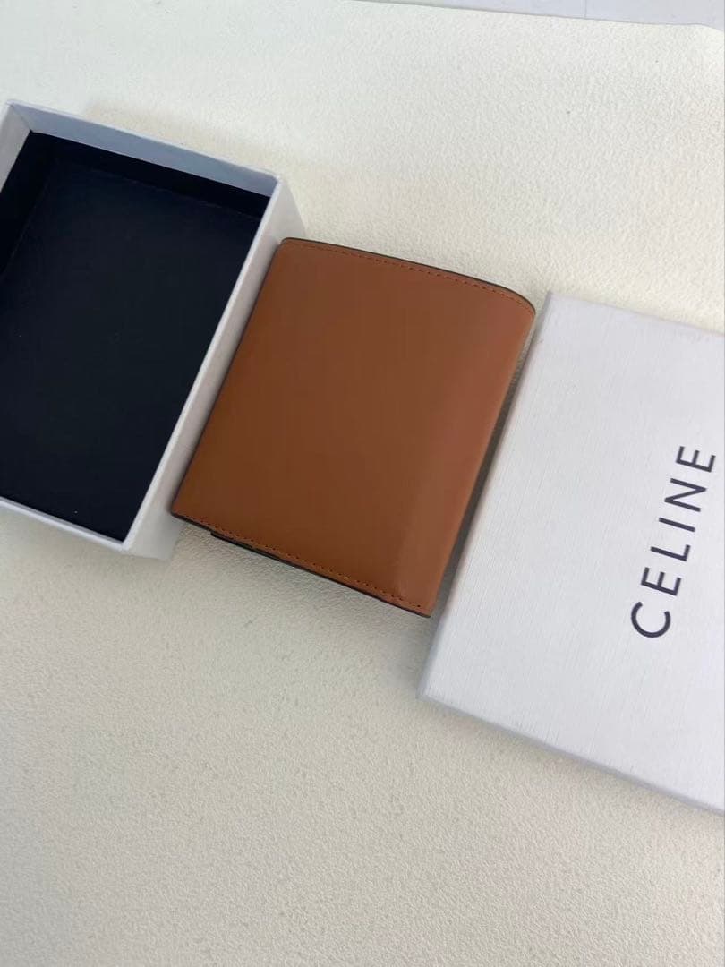 CELINE トリオンフ レザーウォレット ブラウン 中古