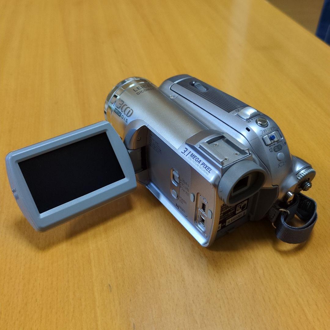【最終価格】Panasonic デジタルビデオカメラNV-GS300-S